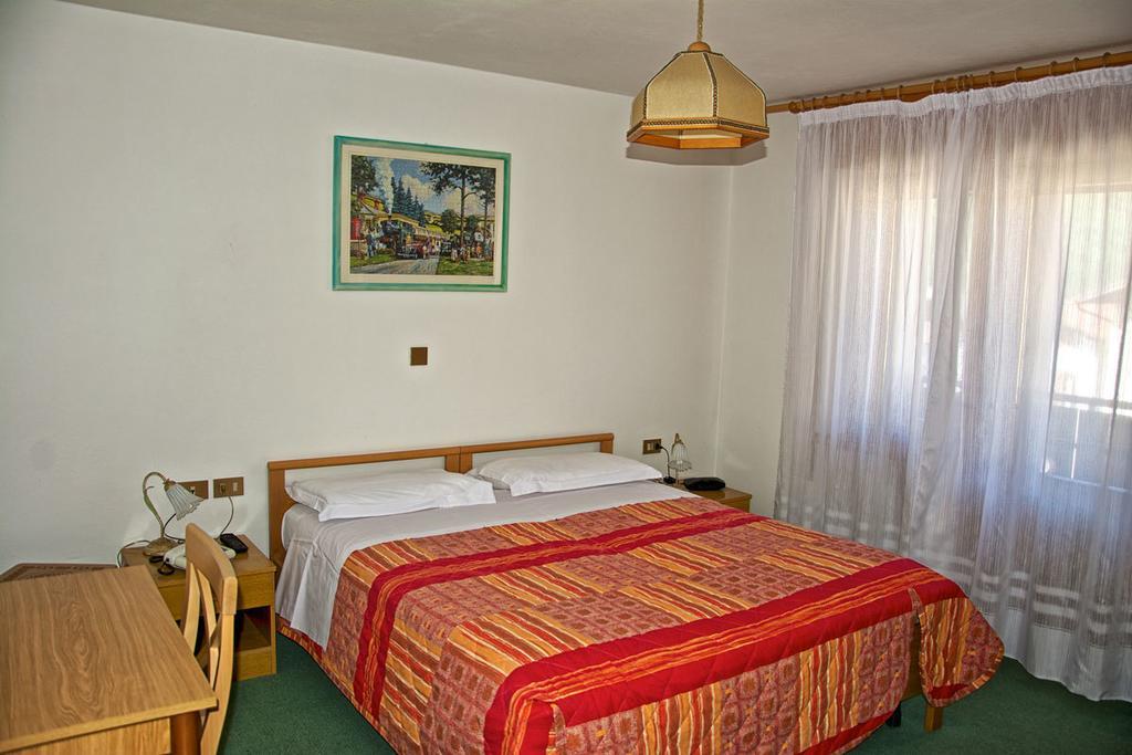 Albergo Ristorante Iris Auronzo di Cadore Zewnętrze zdjęcie