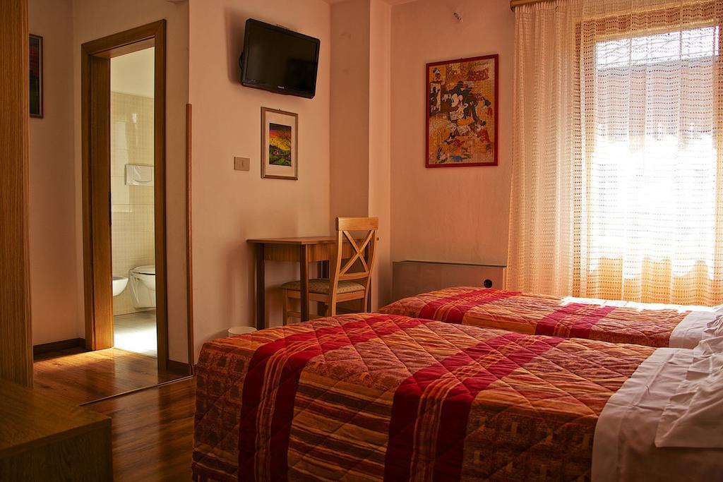 Albergo Ristorante Iris Auronzo di Cadore Zewnętrze zdjęcie